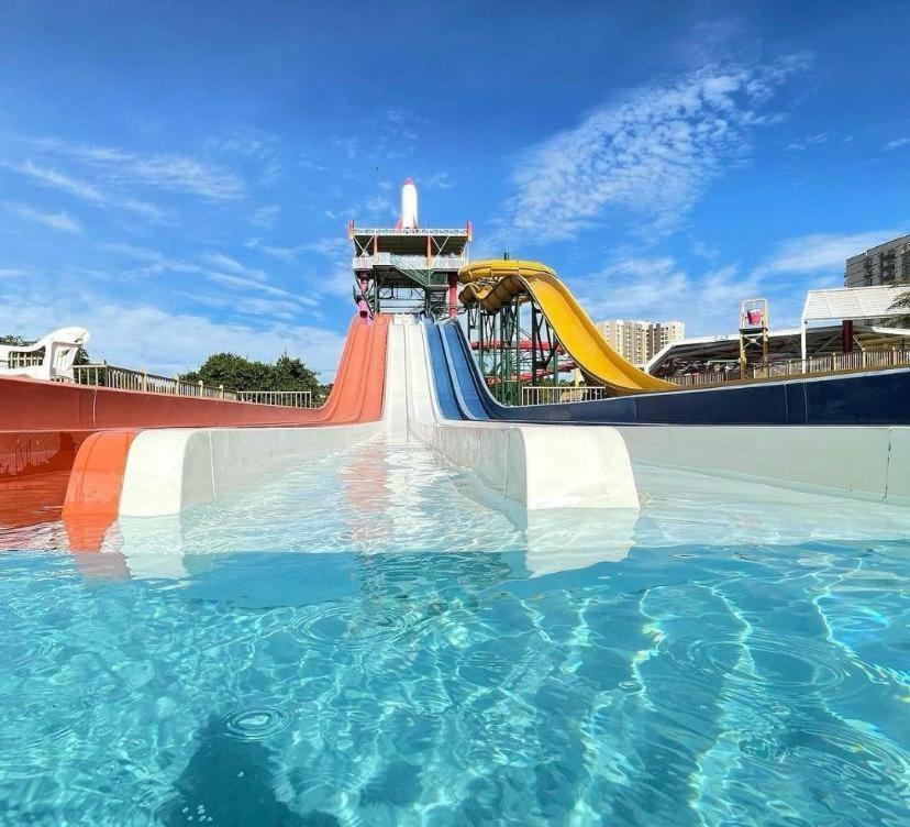 Spazzio Diroma Com Acesso Ao Acqua Park - Temporada Cn Adriele カルダス・ノバス エクステリア 写真